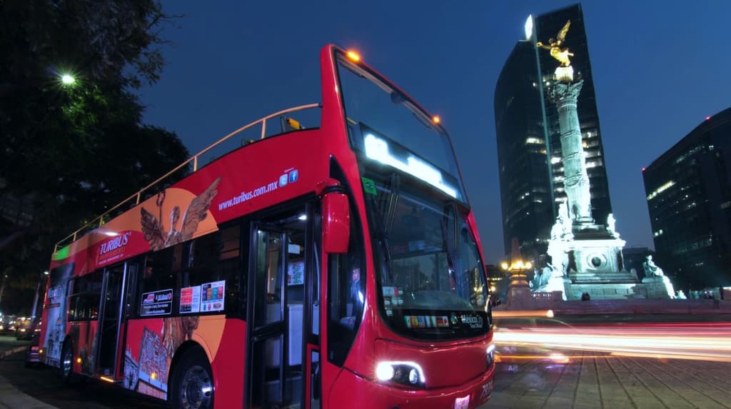 turibus nocturno navideño