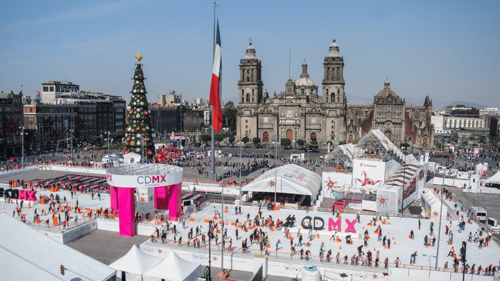 pista de patinaje del Zócalo 1019