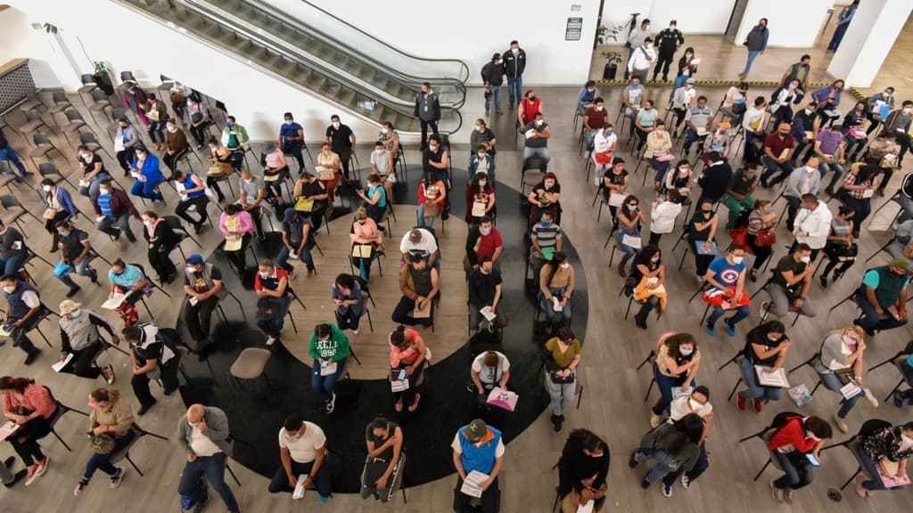 jornada de vacunación de maestros en Edomex 3