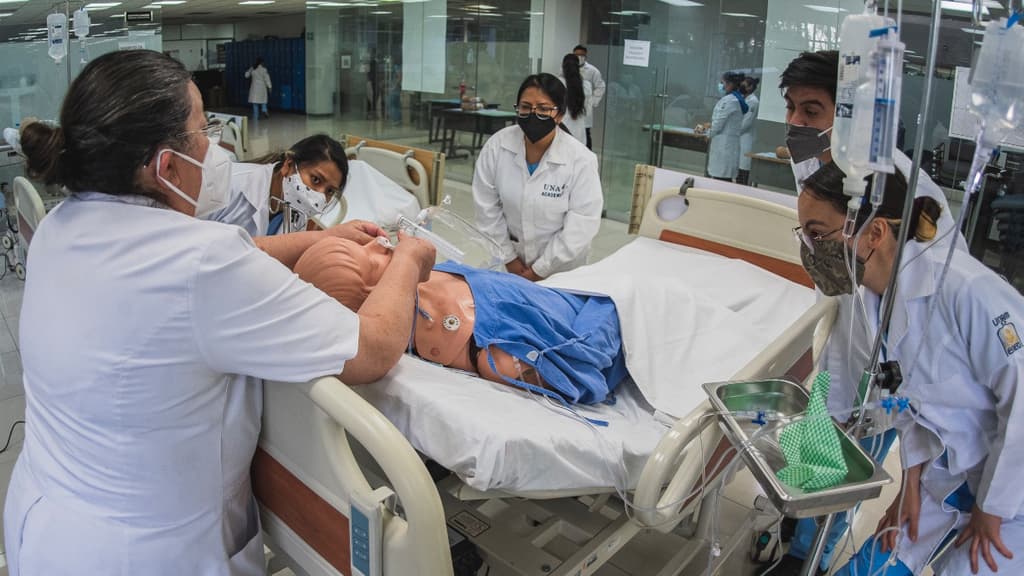 Escuela Nacional de Enfermería