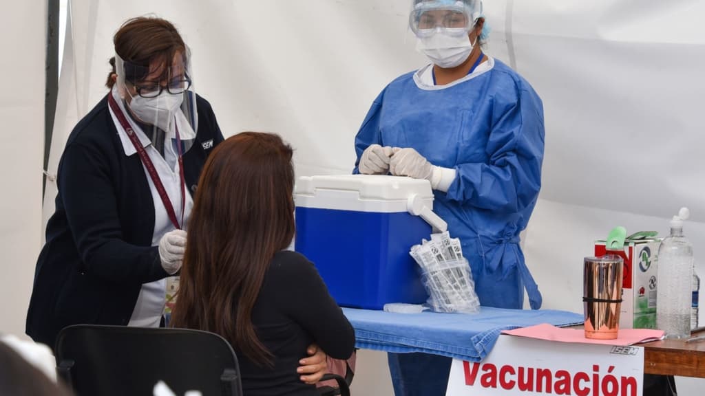 vacunación de maestros en estado de méxico