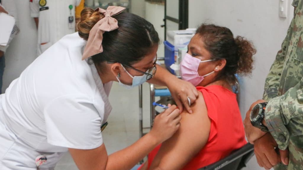 Vacunación para personas de 50 a 59 en CDMX