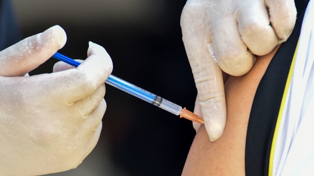 vacunación de personas de 50 a 59 años en Nezahualcóyotl