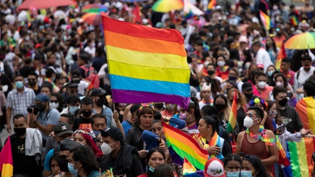Recorrido fotográfico de la Marcha LGBT 2021 en la CDMX
