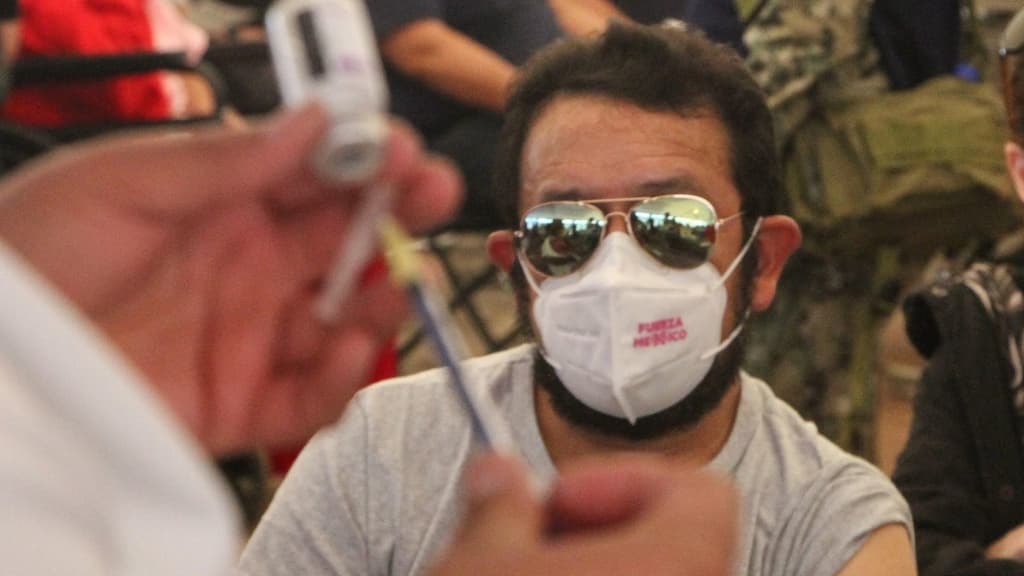 vacunación de 30 a 39 años en Naucalpan