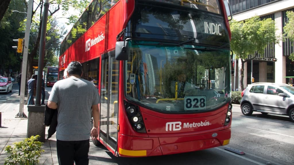 Metrobús en Polanco