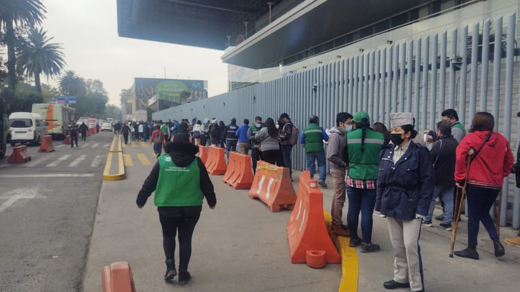 inicia la vacunación de 15 a 17 años