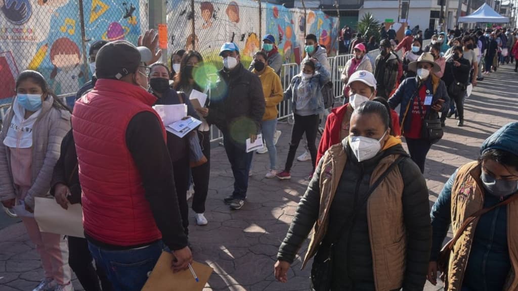 suspenden vacunación en Tlalnepantla