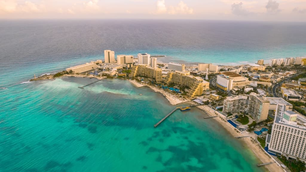 trabajo en la Riviera Maya