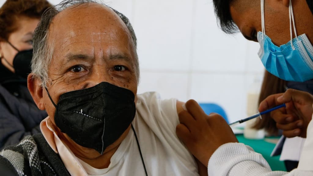 tercera dosis en Nezahualcóyotl