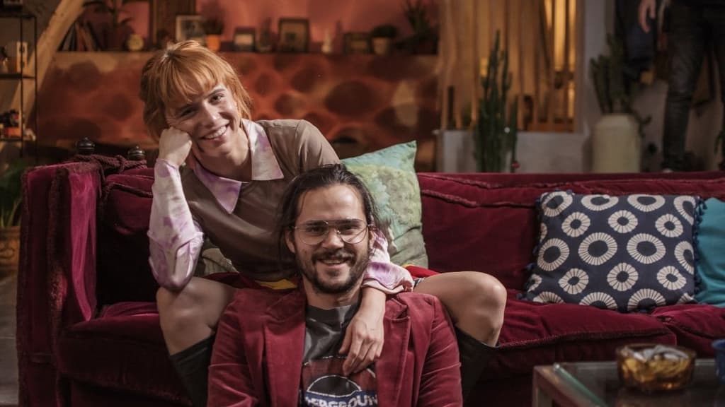 Amsterdam: Una historia de amores, desamores, sueños, y un hermoso perrito en medio.