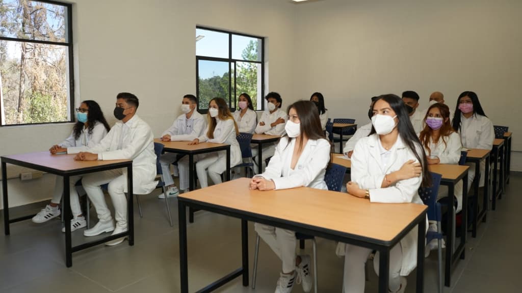 convocatoria Universidad de la Salud 2022