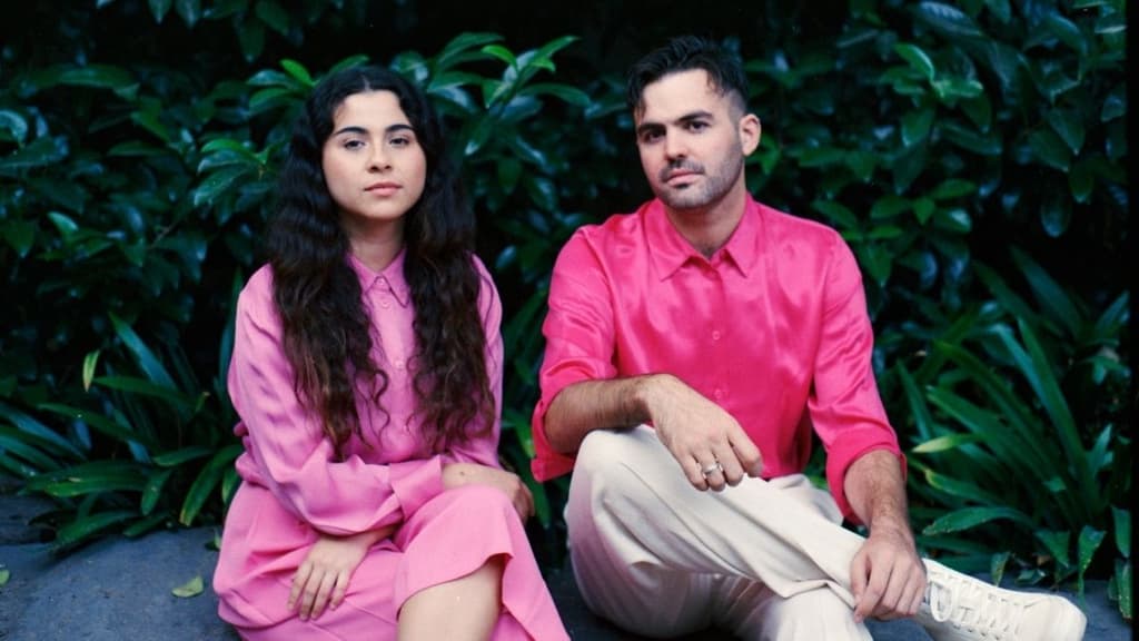 Benjamín Walker habla sobre cantar con Silvana Estrada y su nueva vida en la CDMX.