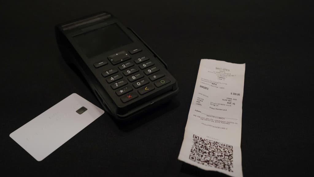 pago extra por pedir factura