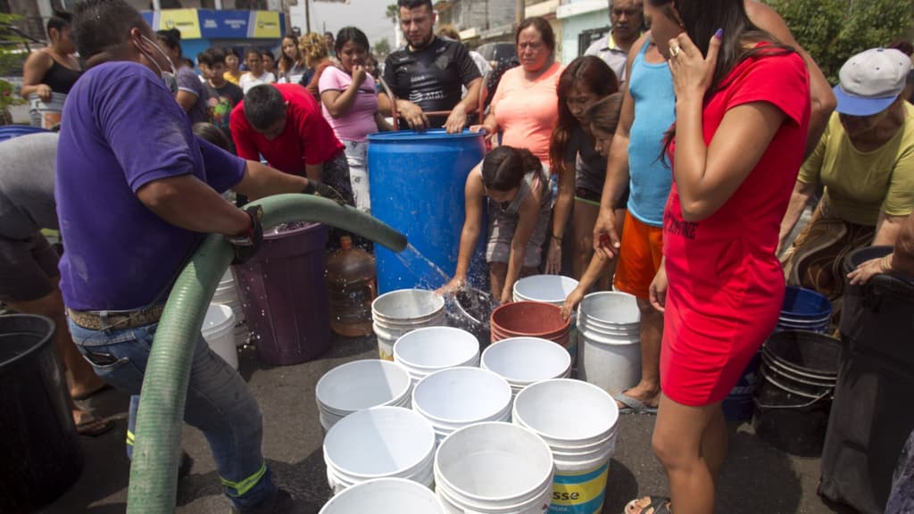 corte de agua en Neza