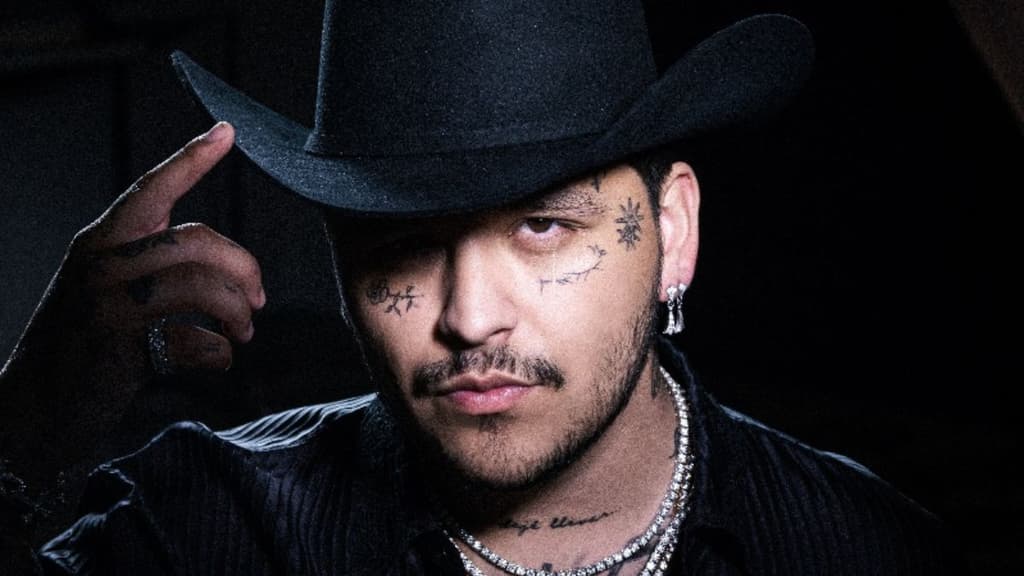 Christian Nodal: Sus 10 colaboraciones con artistas fuera del regional mexicano.