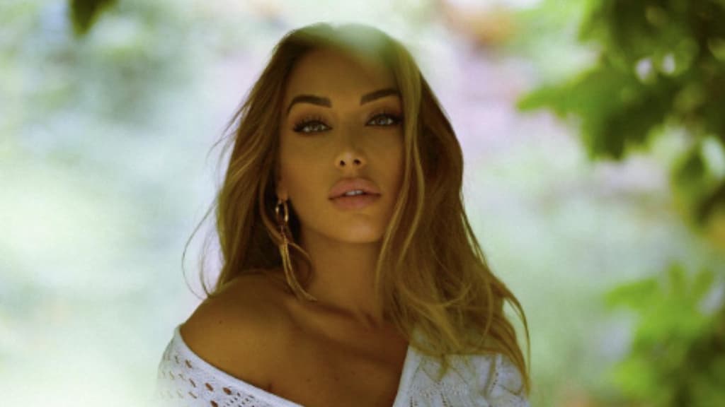 Elisa Gold: La italiana más latina. ¡Entrale a sus ritmos urbanos!