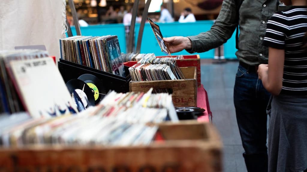 ¿Te consideras melómanx? Atentx que ya viene el Bazar de Discos.