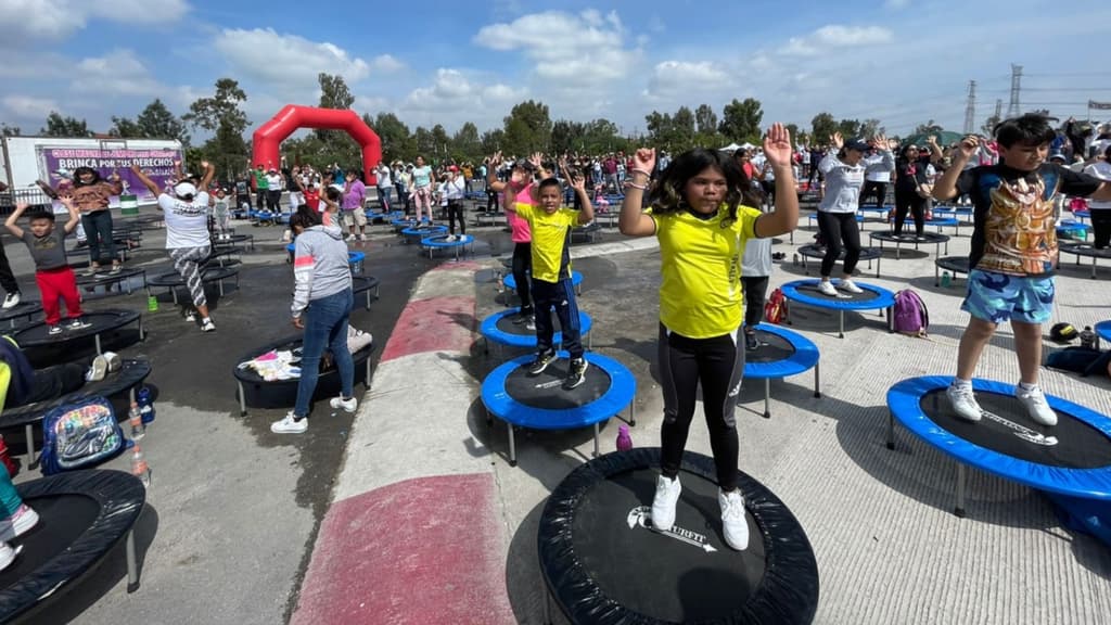 Clase Masiva de Trampolín Fitness