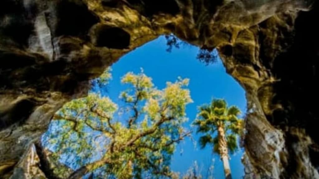 Conoce el Mictlán en esta expedición a las Grutas Xoxafi.