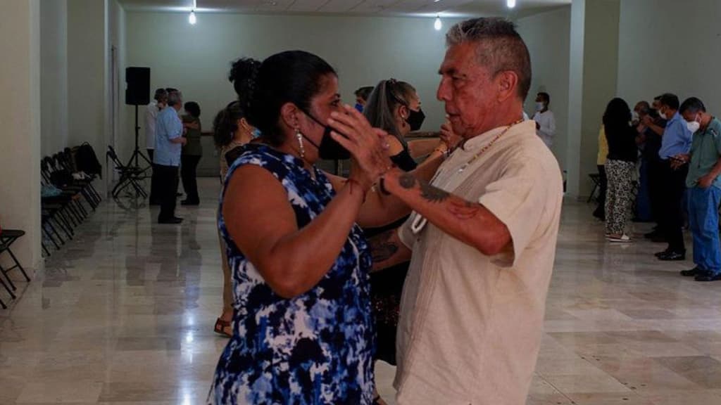 Teatro, danza y otros talleres gratuitos que ofrece Los Pinos.