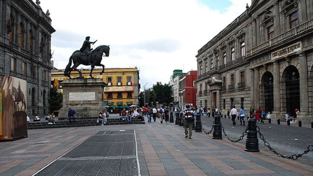 calle más antigua América