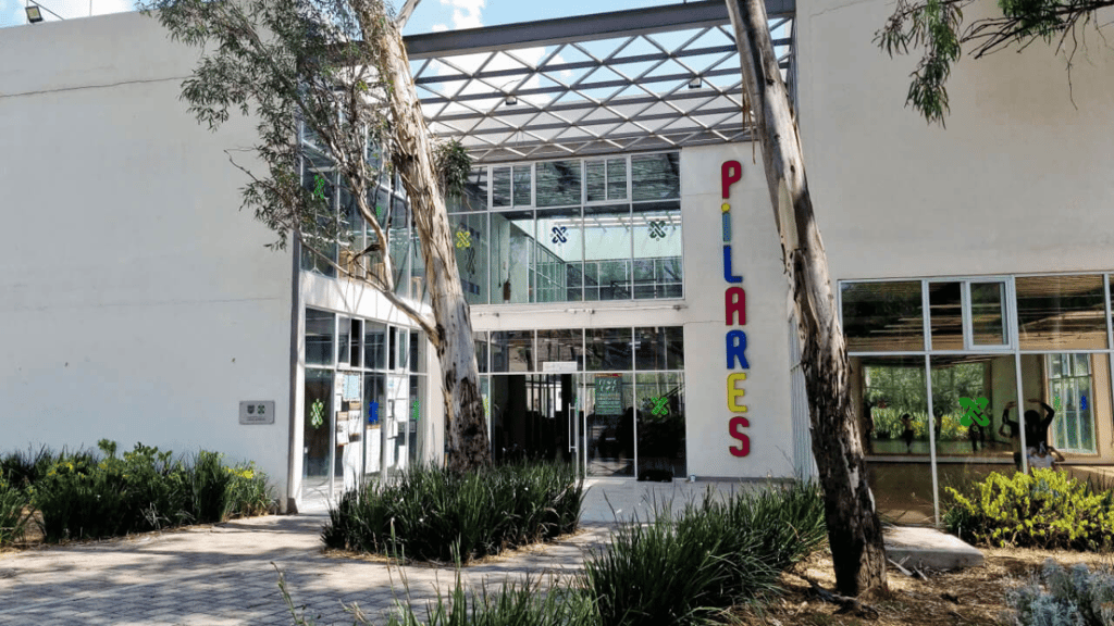 cursos talleres pilares