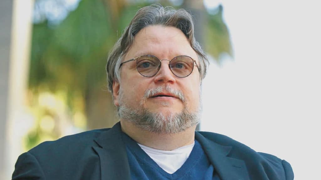 Guillermo del Toro extiende 10 años beca Animexico en honor a su madre.