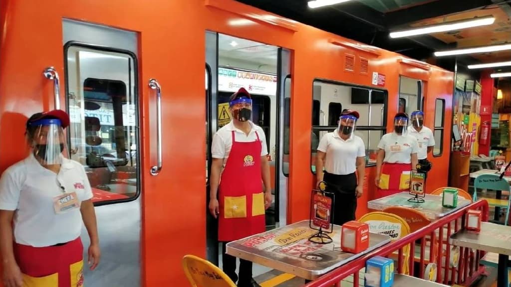 Tacos con temática del Metro