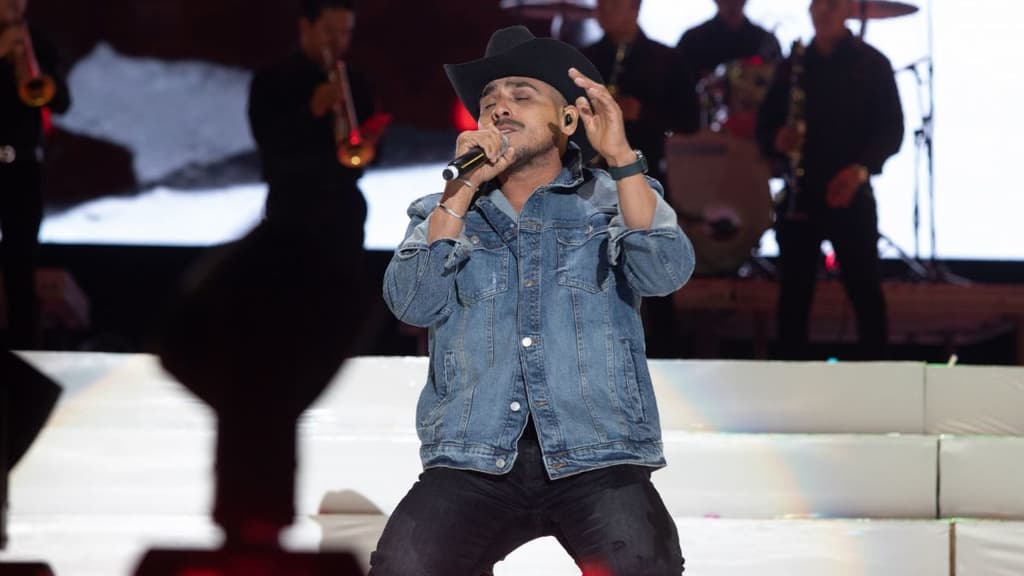 Posponen concierto de Espinoza Paz en CDMX