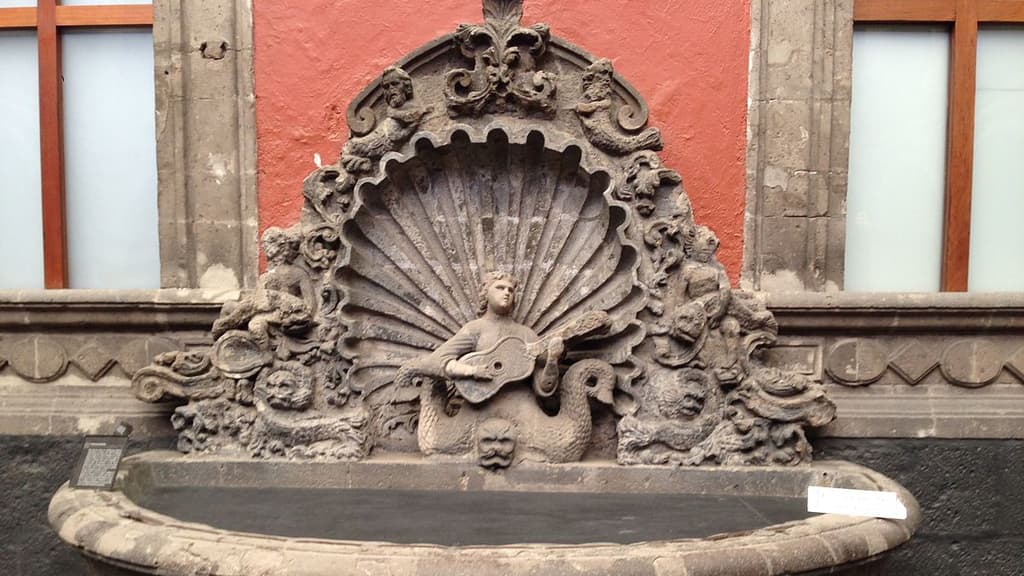 fuente sirena xochimilco