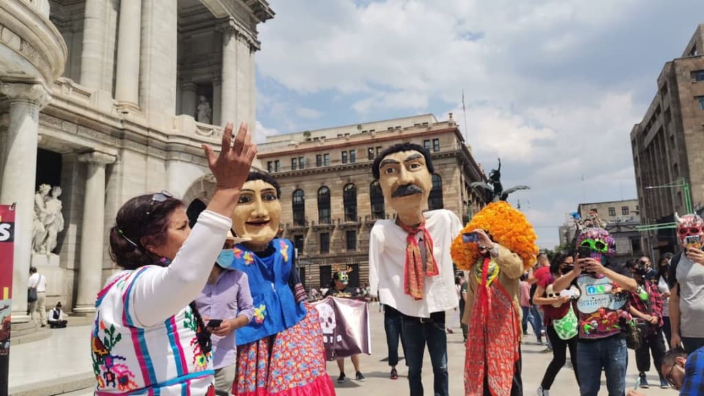 Gran Desfile Artesanal CDMX.