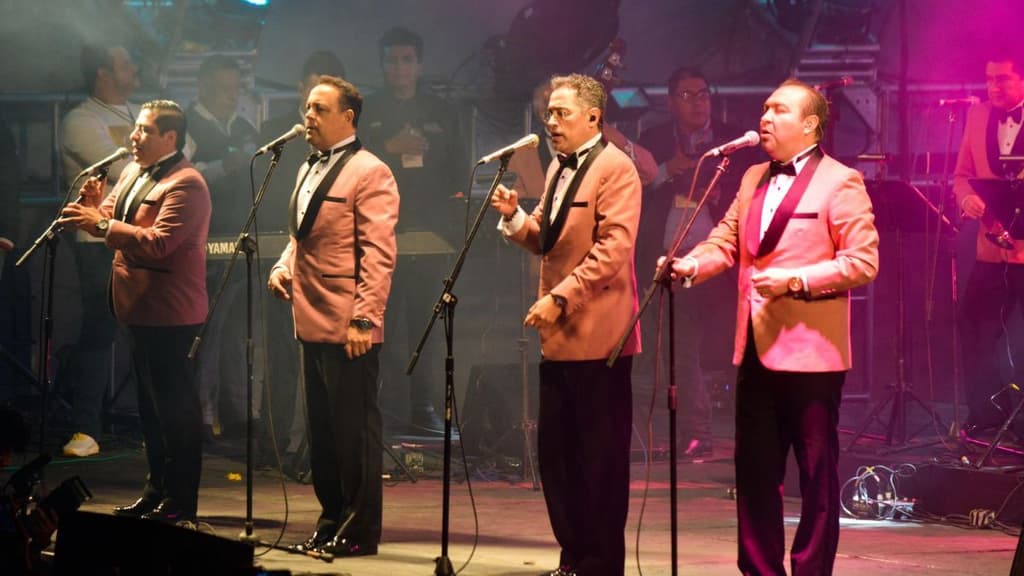 La Sonora Santanera gratis por el Día de las Madres.