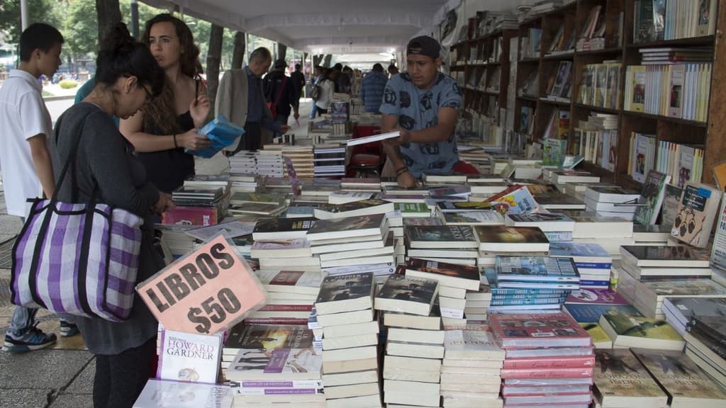 Lánzate al Tianguis de libros en Reforma 2023.