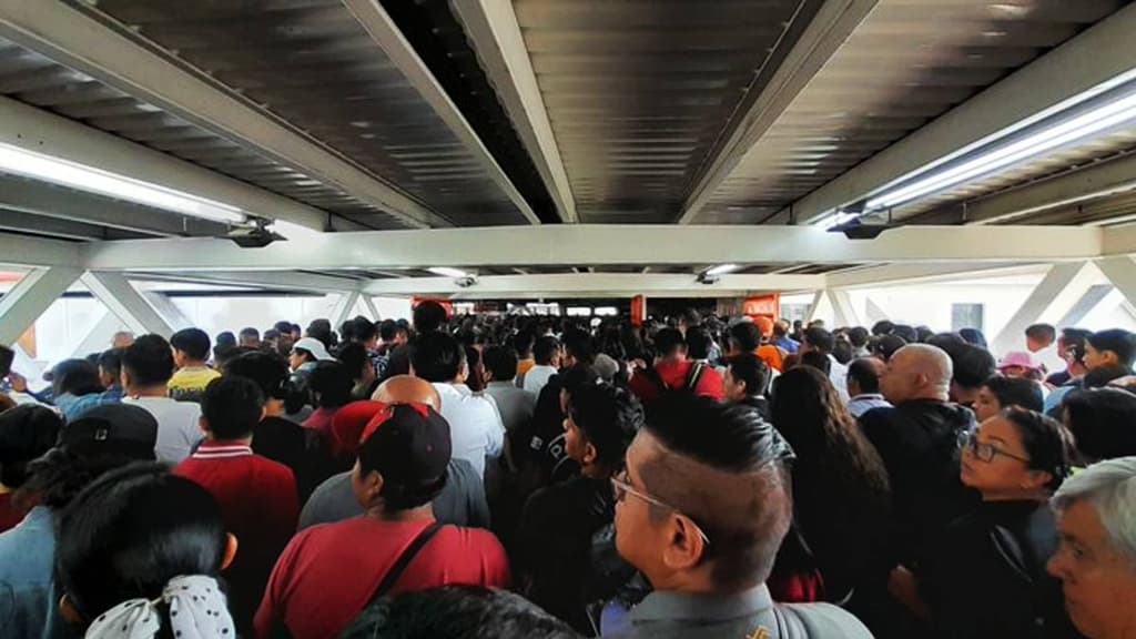 Fallas en la Línea 8 del Metro