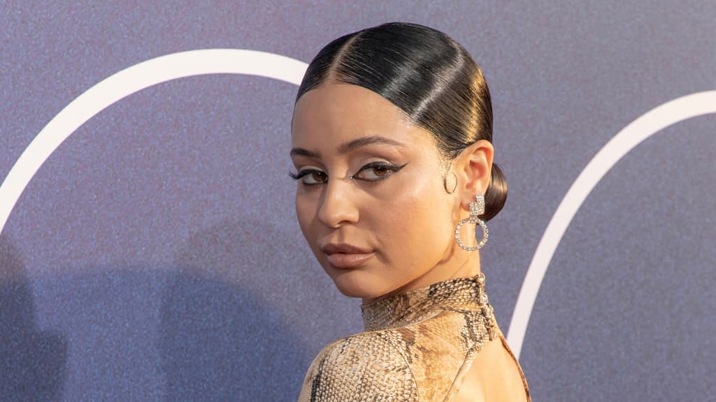 Alexa Demie, actriz que se hizo famosa por el papel de Maddy Perez en la serie de HBO 'Euphoria', hará un cameo en la serie 'The Idol' junto a Lily-Rode Deep y The Weeknd.