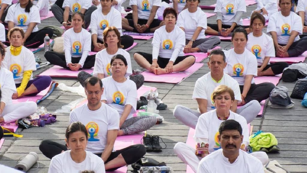 Actividades del Día Internacional del Yoga en CDMX