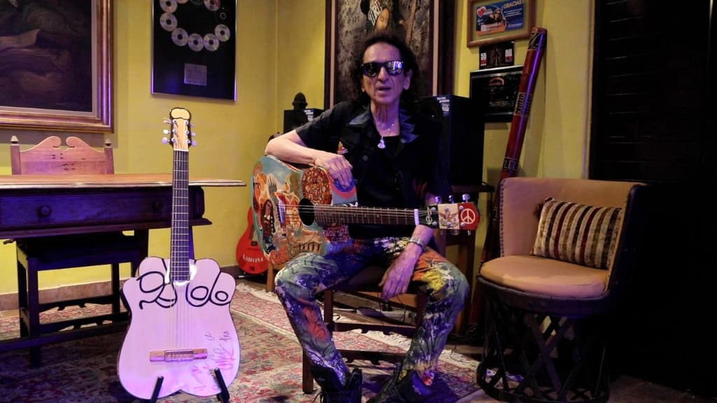 Entrevista con Alex Lora de El Tri de México.