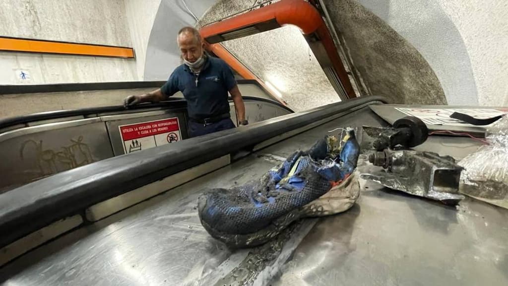 Escaleras eléctricas del Metro descompuestas