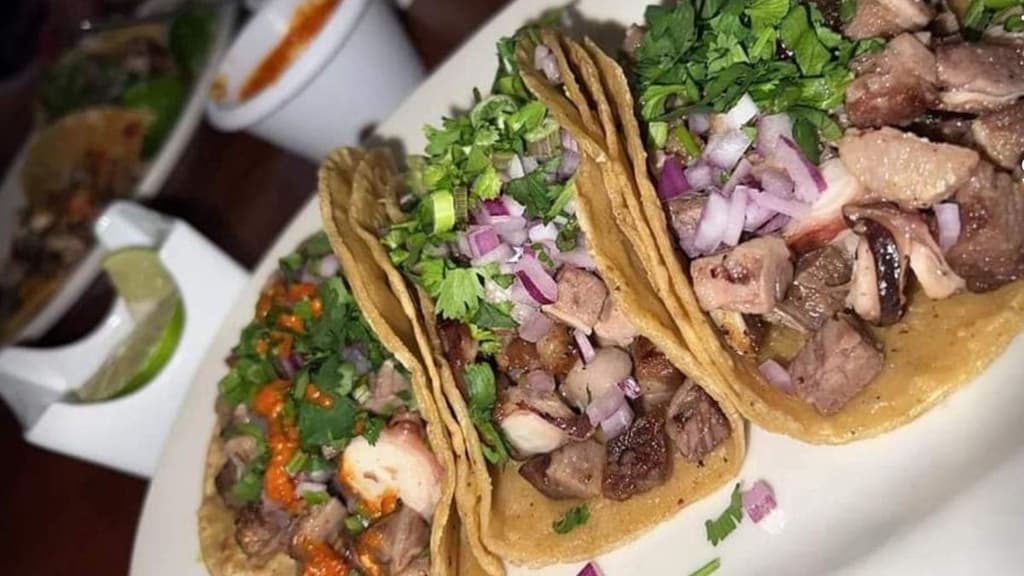 Taco de suadero con pulpo de Nueva Casa Noste