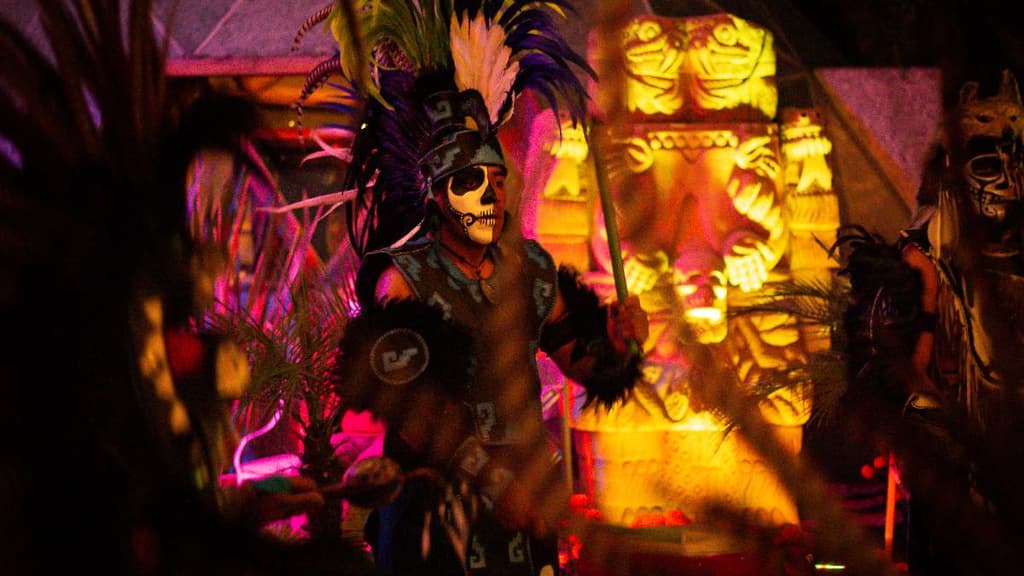 La noche del Axolotl actividades de Día de Muertos