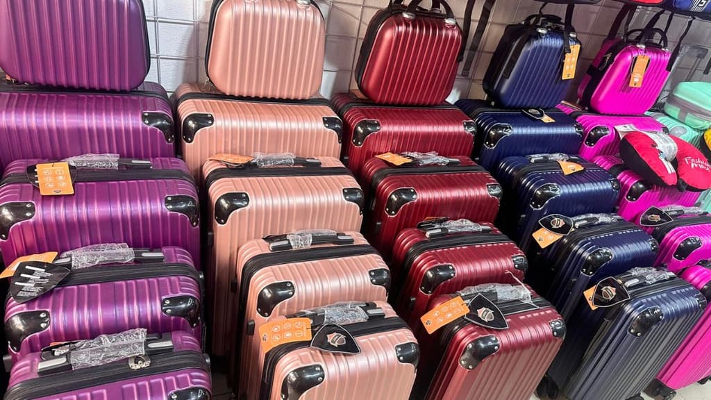 Bodega de maletas de viaje en CDMX.