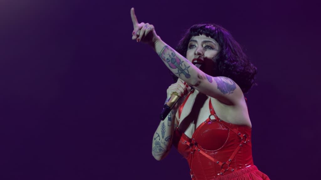Mon Laferte anuncia gira para el 2024