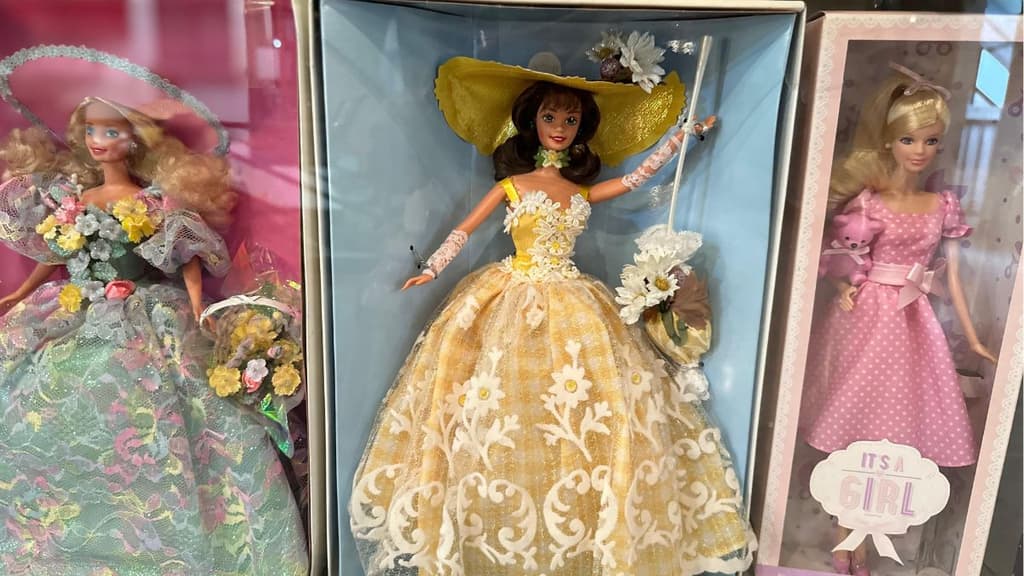 1,500 Barbies en el MUJAM
