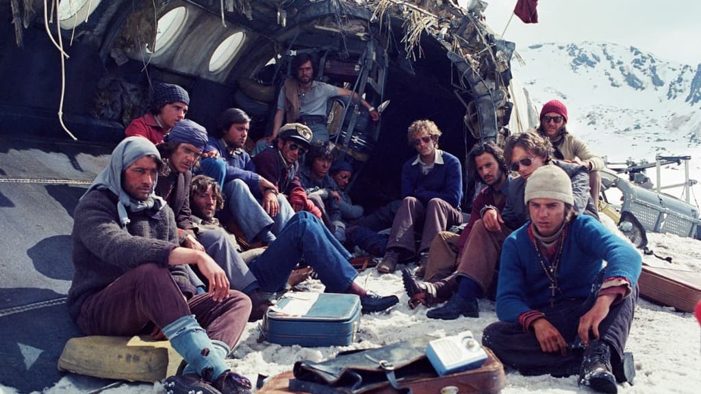 Platicamos con Matías Recalt y Agustín Pardella, quienes interpretan a Roberto Canessa y Nando Parrado en La Sociedad de la Nieve