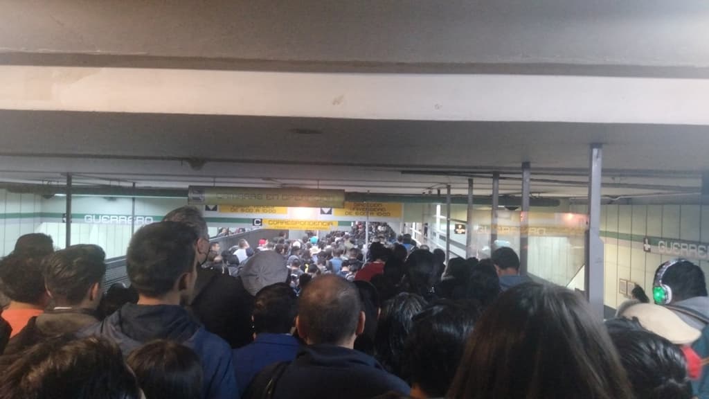 ¿Qué pasa en la Línea B del Metro CDMX? Usuarios reportan que no avanza