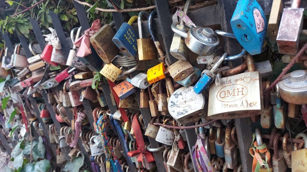 Candados del amor en el Museo del Objeto en CDMX.