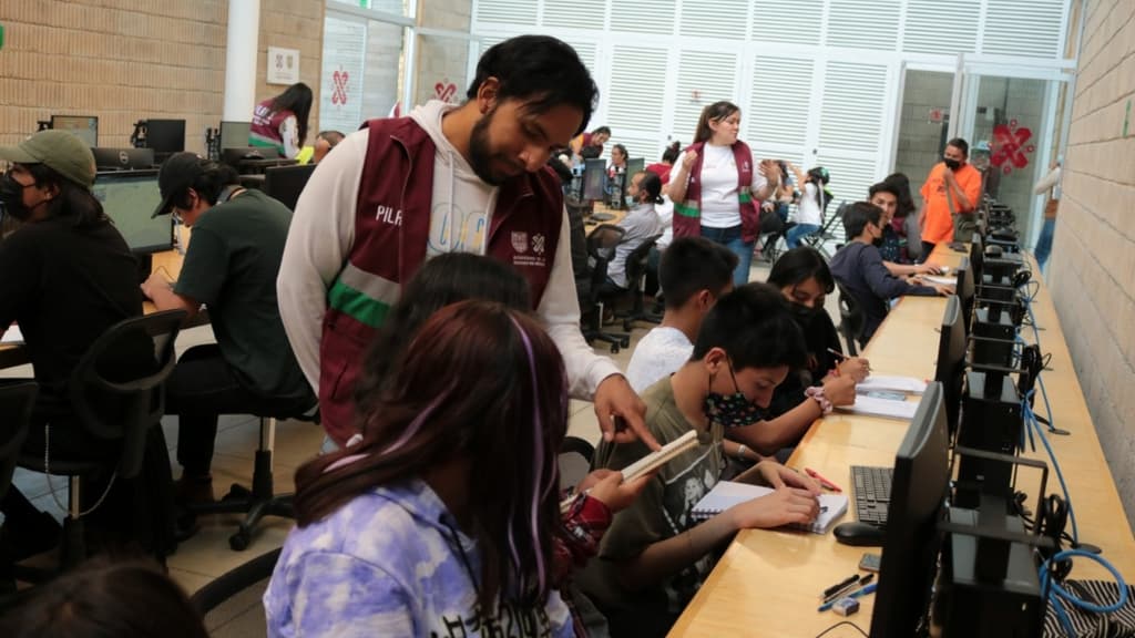 Cuánto pagan por trabajar en Pilares CDMX como facilitador de servicio_requisitos