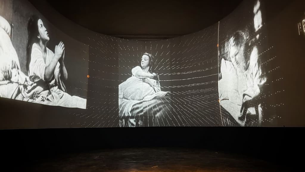 Los ojos de Charcot, instalación inmersiva.