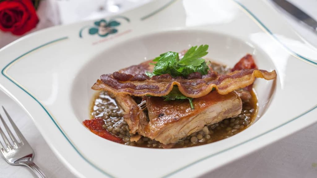 Au pied de cochon, restaurante francés abierto 24 horas.